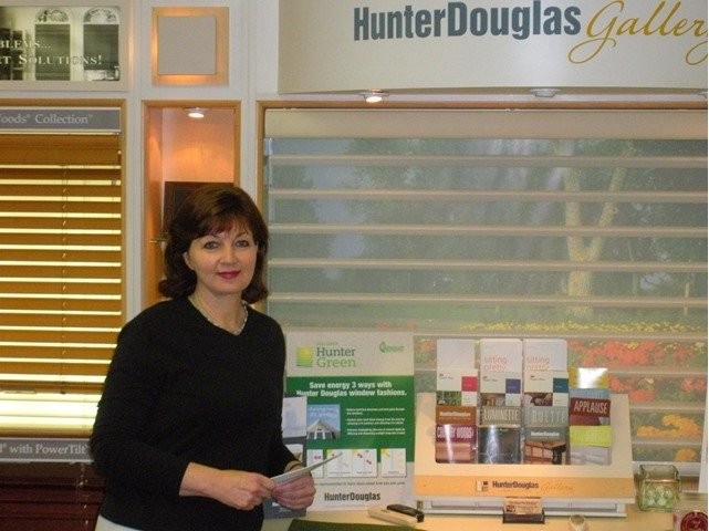 Hunter Douglas Dealer Image